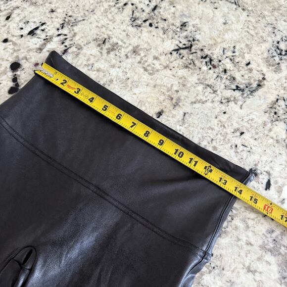 Spanx Faux Leather Leggings Black Coated Slimming Pull On XL NWT 2437 - Picture 11 of 14